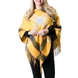 NEW TOP IT OFF women's cece poncho wrap in yellow